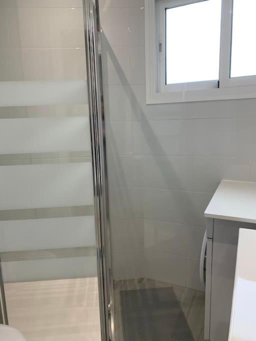 Apartamento Con Encanto Y Piscina Фуeнхирола Екстериор снимка